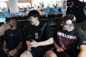 队记：杨瀚森有机会进入轮换 具体出场时间多少要看罗威健康与否