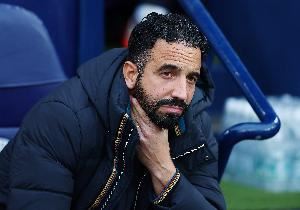 绿帽哥：曼联老板召开紧急会议要阿莫林改踢433，后者无言以对