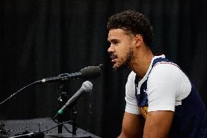 阿德尔曼谈C-约翰逊：不喜欢他为了融入球队而放弃本该投的球