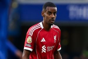 赫斯基：无法进球时伊萨克仍需为比赛做出贡献，他需要提高体能