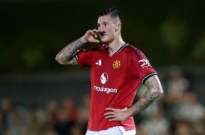 天空体育：舍什科遭遇膝伤，可能无缘代表斯洛文尼亚出战世预赛